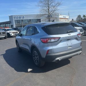 FORD ESCAPE PLUG-IN HYBRID SE - 5