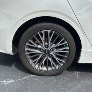 2023 KIA FORTE GT-LINE 缩略图 17