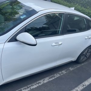 KIA OPTIMA HYBRID PREMIUM - 4