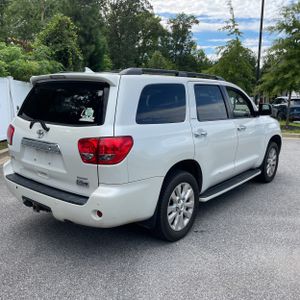 2012 Toyota SEQUOIA PLATINUM photo 8