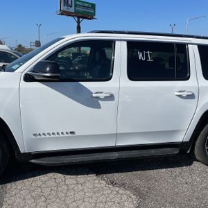 JEEP WAGONEER L SERIES III - 4