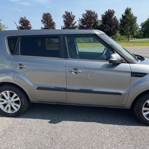 2012 KIA SOUL + thumbnail 11