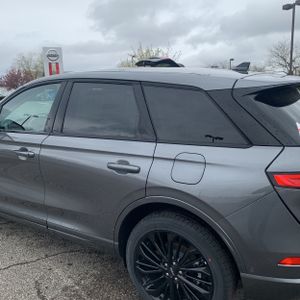 LINCOLN CORSAIR PREMIERE - 6