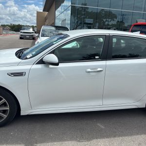 صورة 4 لـ 2019 KIA OPTIMA LX