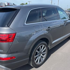 AUDI Q7 45 PREMIUM - 9