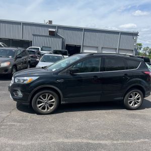 FORD ESCAPE SE - 3