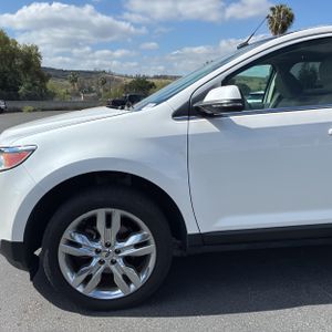 FORD EDGE LIMITED - 2