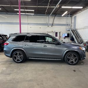 MERCEDES-BENZ GLS - 10