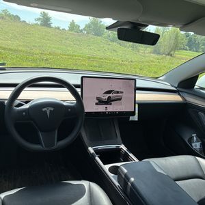 صورة مصغرة 35 لـ 2023 Tesla MODEL 3 BASE