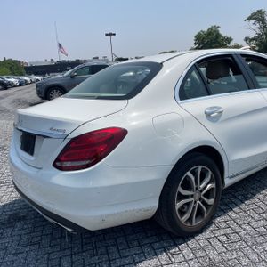 2015 Mercedes-BENZ C-CLASS photo 8