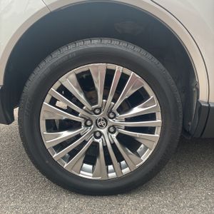 2021 Toyota VENZA XLE 缩略图 19