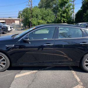 2019 KIA OPTIMA LX 照片 4