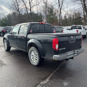 NISSAN FRONTIER SV - 5