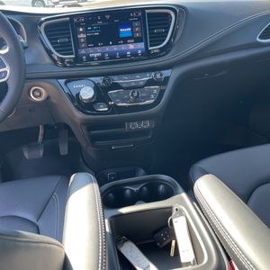 2025 Chrysler PACIFICA SELECT 缩略图 33
