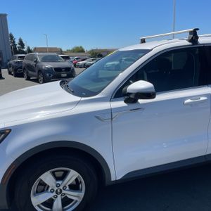 2021 KIA SORENTO LX 照片 2