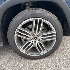 2025 Mercedes-BENZ GLS thumbnail 20