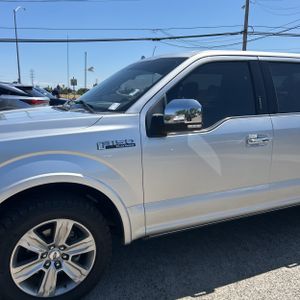 FORD F-150 PLATINUM - 2