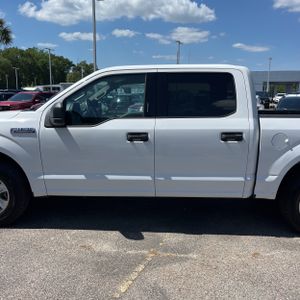 FORD F-150 XLT - 4