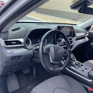 2024 Toyota HIGHLANDER LE 缩略图 38
