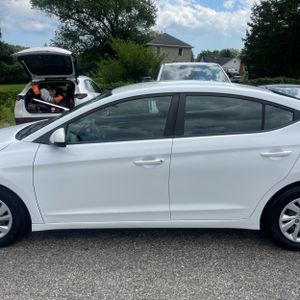 صورة 3 لـ 2019 Hyundai ELANTRA SE