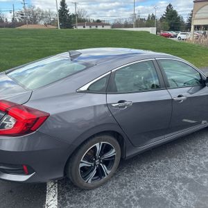 HONDA CIVIC TOURING - 9