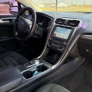 2018 FORD FUSION SE 缩略图 36