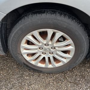 2015 Toyota SIENNA XLE 8-PASSENGER thumbnail 19