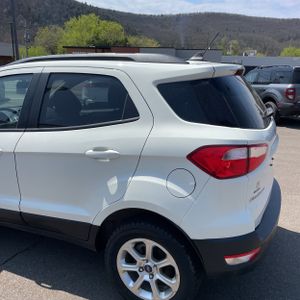 FORD ECOSPORT SE - 6