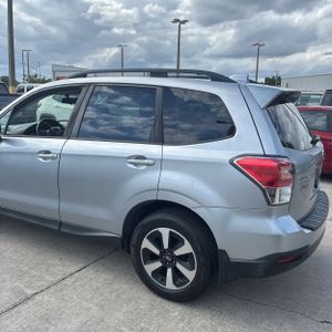 SUBARU FORESTER 2.5I PREMIUM - 6