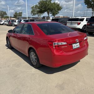 2012 Toyota CAMRY LE photo 5