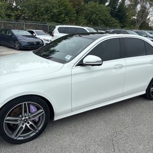 Mercedes-Benz E-Class E 300 - 2