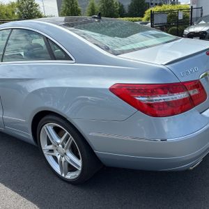 MERCEDES-BENZ E-CLASS - 6