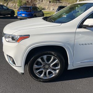 CHEVROLET TRAVERSE PREMIER - 2