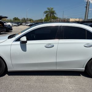 Mercedes-Benz A-Class A 220 - 4