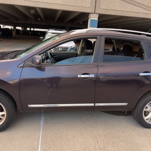 2011 Nissan ROGUE SV — фото 4
