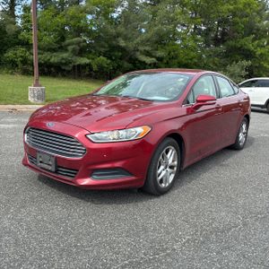 FORD FUSION SE - 1