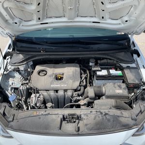 صورة مصغرة 43 لـ 2017 Hyundai ELANTRA SE