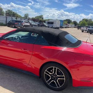صورة 6 لـ 2018 FORD MUSTANG ECOBOOST PREMIUM