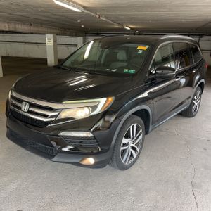 2017 Honda PILOT TOURING 照片 1