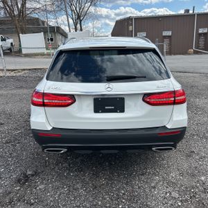 MERCEDES-BENZ E-CLASS - 7