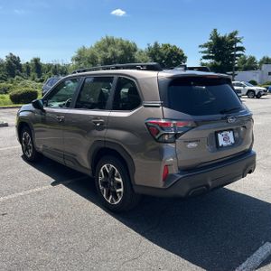 2025 Subaru FORESTER PREMIUM 照片 5