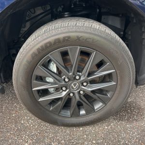 صورة 20 لـ 2024 Lexus GX 550 PREMIUM