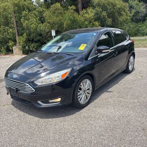 FORD FOCUS TITANIUM - 1