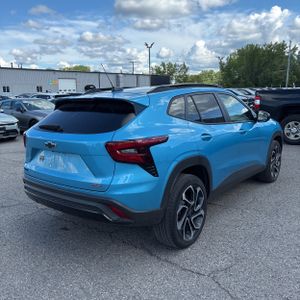 2025 Chevrolet TRAX RS 照片 8