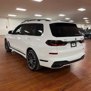 BMW X7 M60I - 5