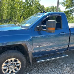 2017 Chevrolet SILVERADO 3500HD LT 照片 2
