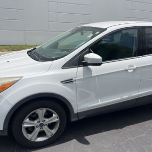 صورة 2 لـ 2016 FORD ESCAPE SE