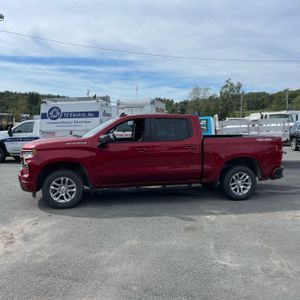 2024 Chevrolet SILVERADO 1500 RST 照片 3