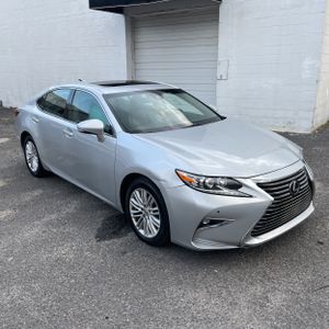 2017 Lexus ES 350 BASE — миниатюра 12