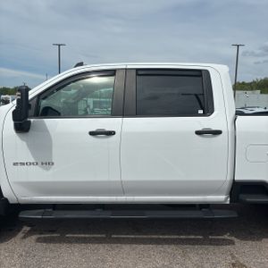 CHEVROLET SILVERADO 2500HD CUSTOM - 3